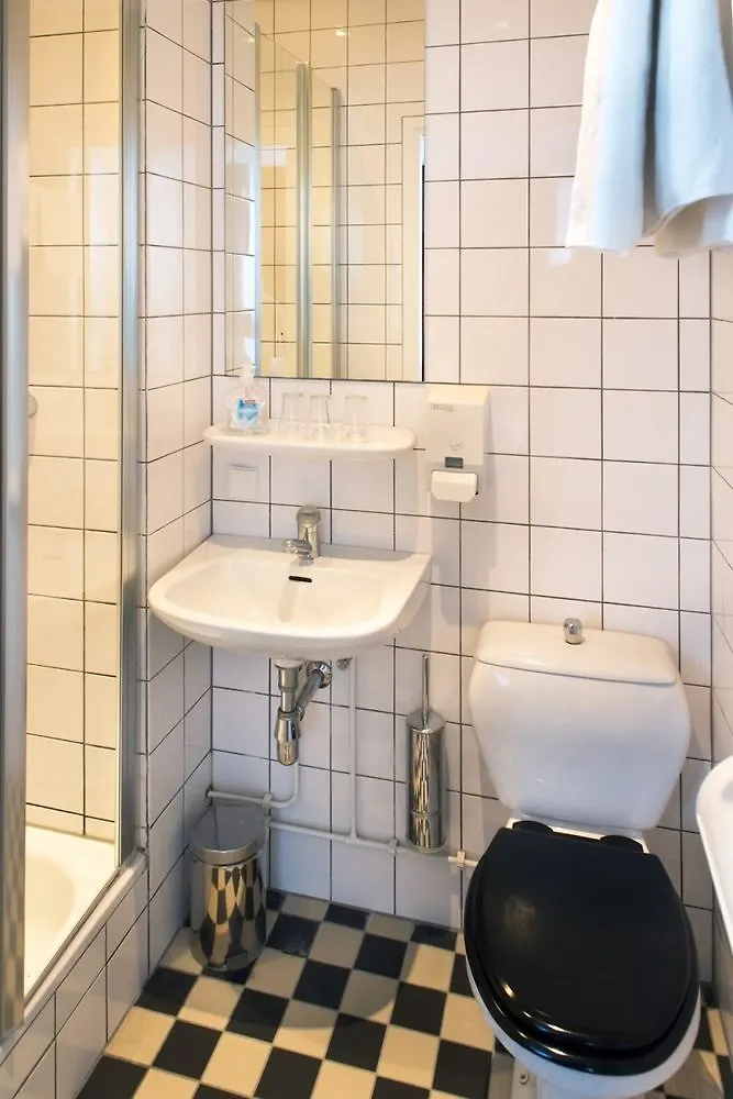 ** Szálloda Stadsherberg De Poshoorn Maastricht Hollandia
